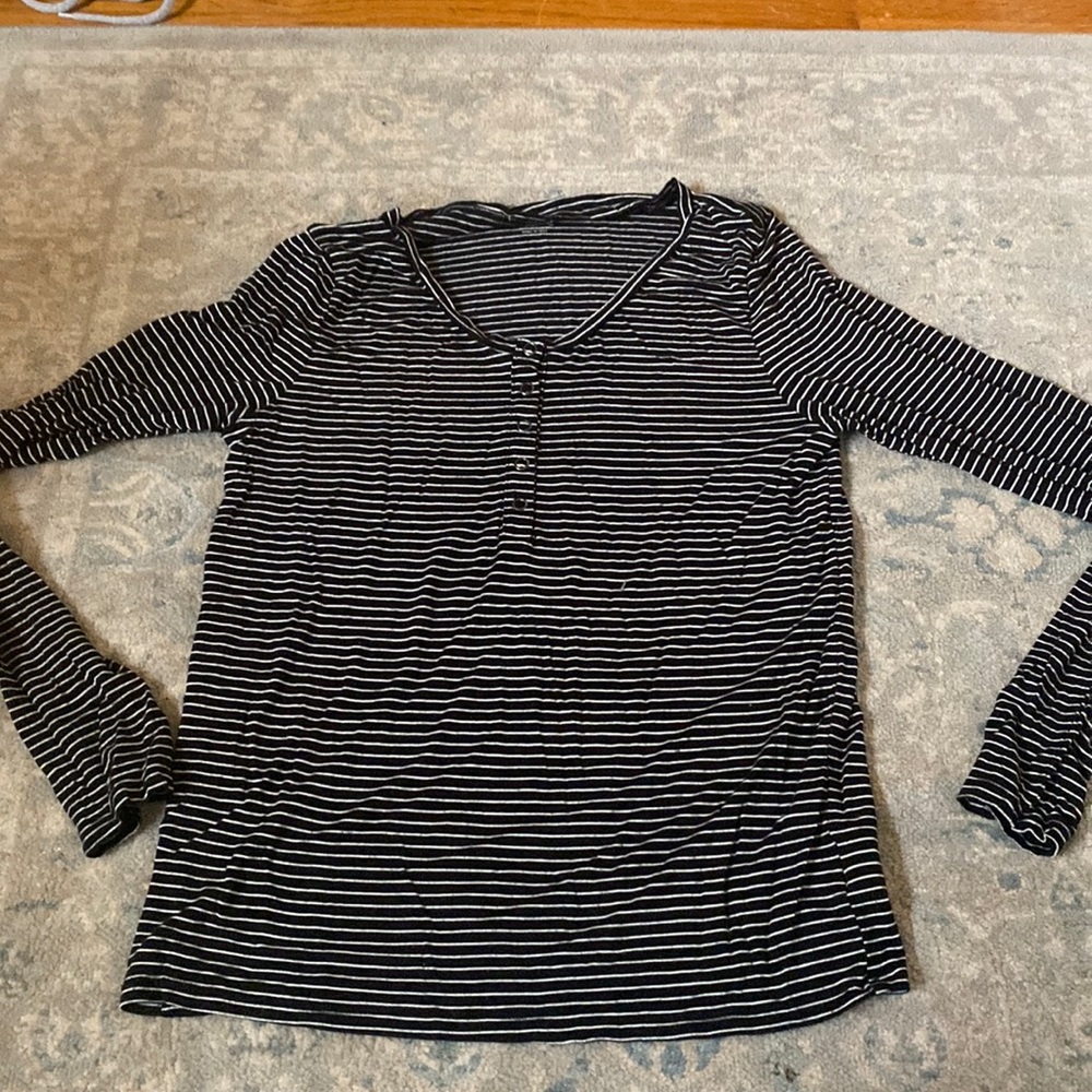 american eagle shirt